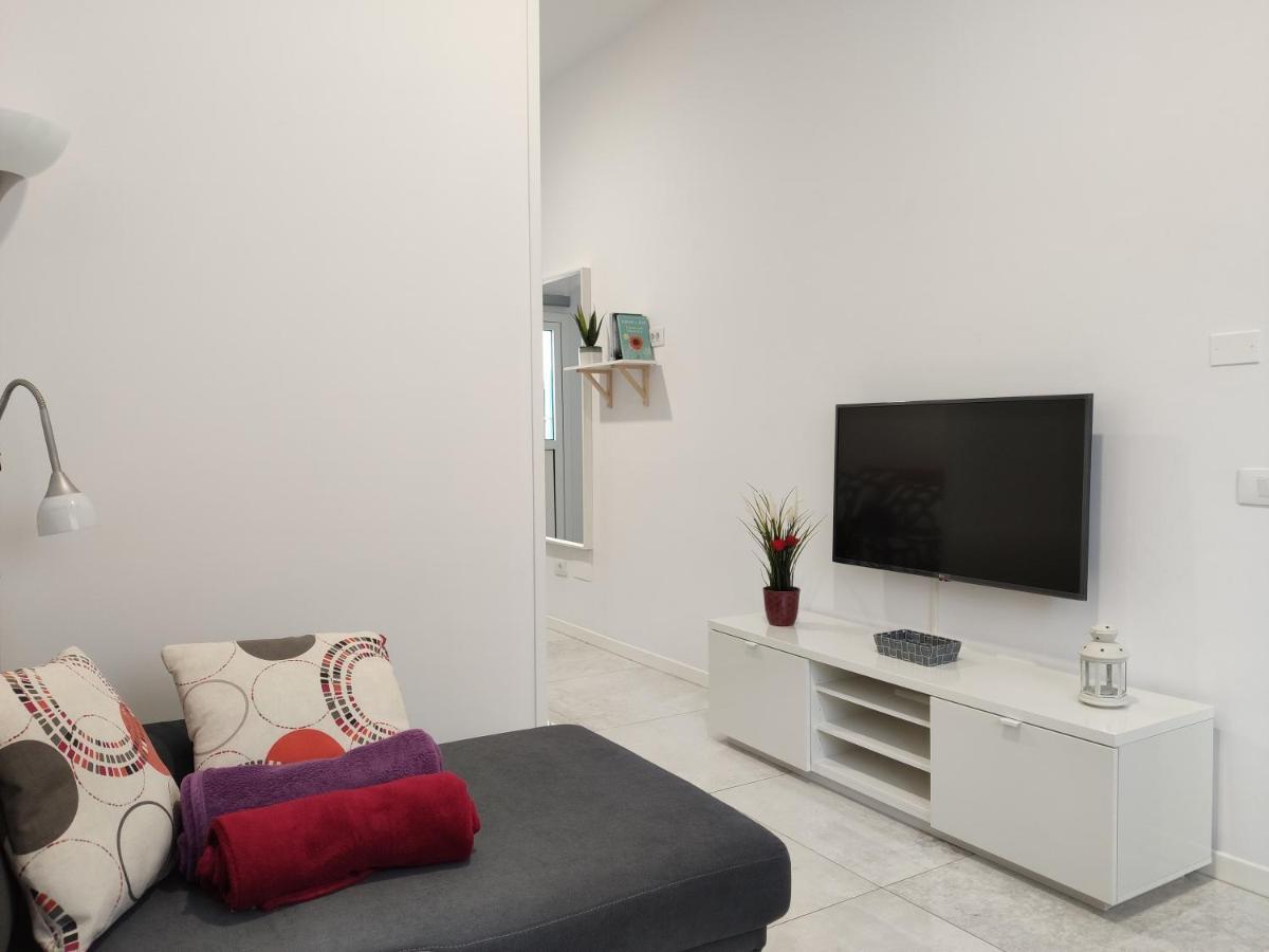 Apartamento Almansa Las Canteras 라스팔마스 외부 사진
